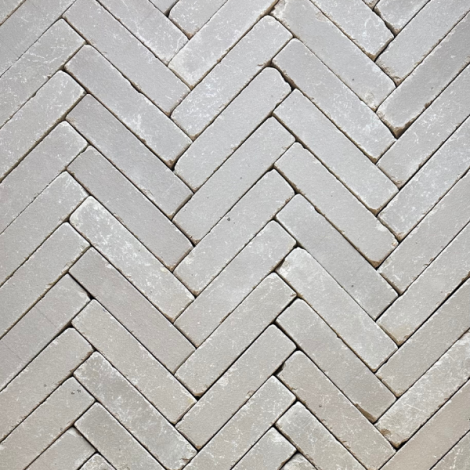 UDF 60 camila getrommeld